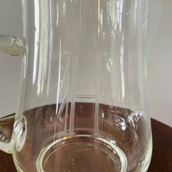 Vintage Clear glass pitcher with an etched “H” Monogram, Vintage Glass Pitcher - Picture 3 of 7
